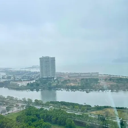 Can Ho 1Pn 50M2 View Bien - Sol House Greenbay Garden Ha Long